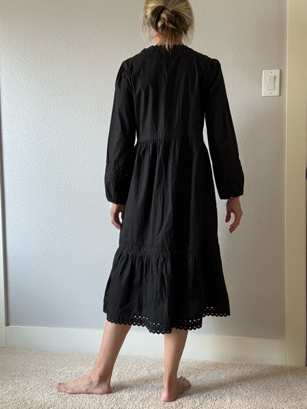 J Crew Black cotton eyelet V-Neck Long Sleeve Midi Dress sz M - Picture 3 of 8
